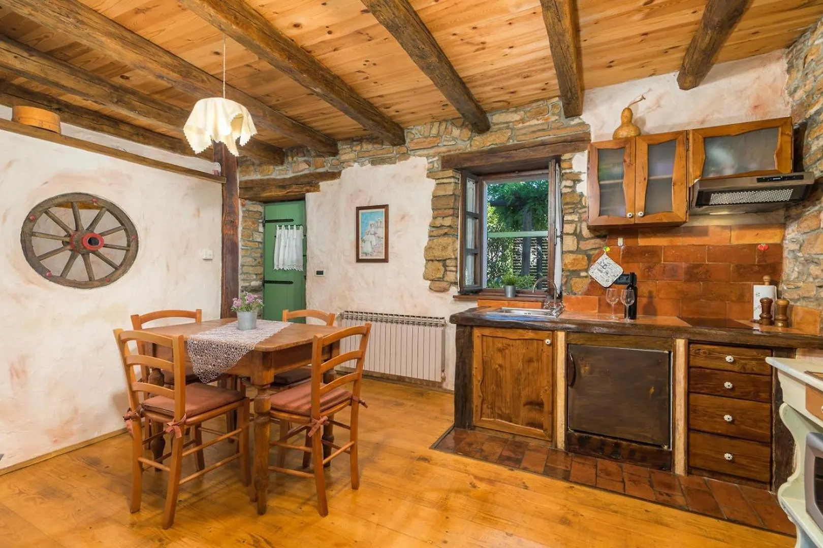 Holiday House Dorstari Heki Villa